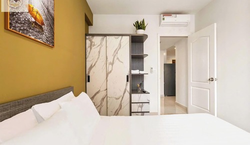 Apartamento de diseño, 2 habitaciones, balcón, vistas a la ciudad