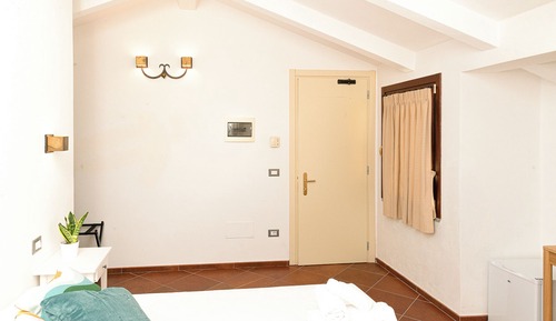 Habitación triple clásica