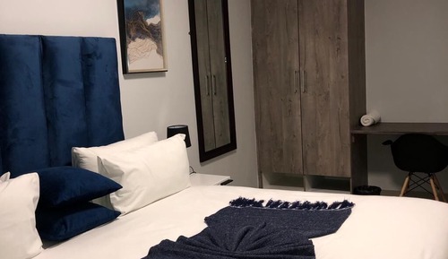 Suite estudio presidencial, patio