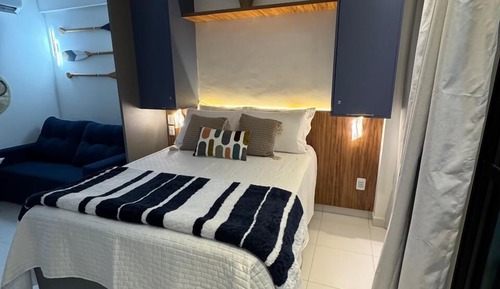 Estudio familiar, vistas a la piscina