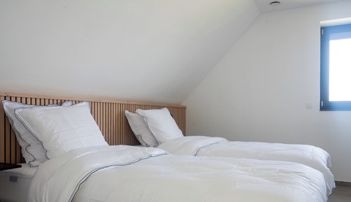 Superior Apartment, Mobility Accessible, Hill View