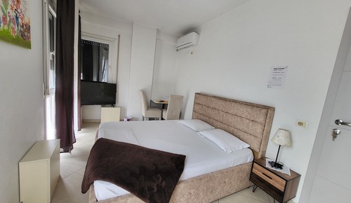 Habitación básica doble, vistas a la ciudad