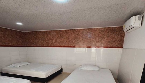 Habitación clásica con 1 cama doble o 2 individuales