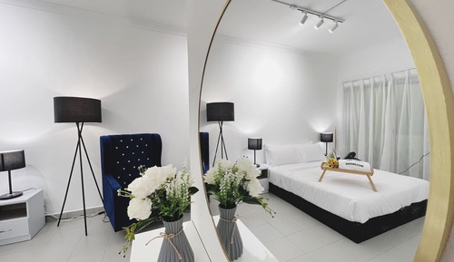 Suite estudio, balcón