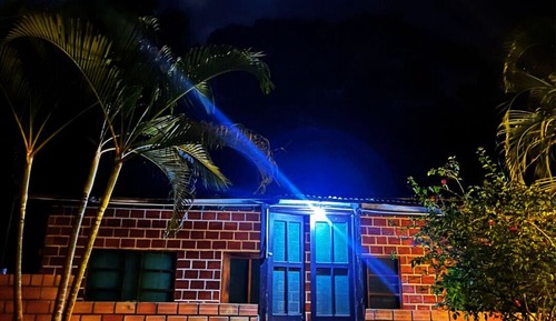 Cabaña familiar, vistas al jardín