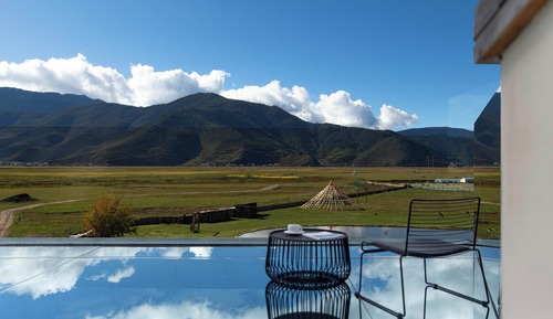 Habitación Confort doble, vistas a la colina