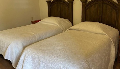 Habitación Confort con 2 camas individuales