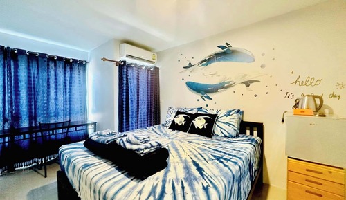 Habitación clásica doble, 1 cama de matrimonio grande, Aire acondicionado, vistas a la ciudad