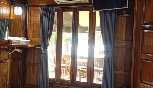 Casa estándar, 1 cama de matrimonio grande, no fumadores, vistas al río