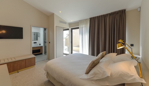 Habitación, balcón