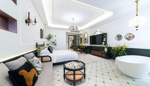 Suite ejecutiva, 1 cama de matrimonio grande con sofá cama, balcón, vistas a la ciudad