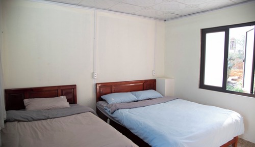 Habitación clásica con 2 camas individuales