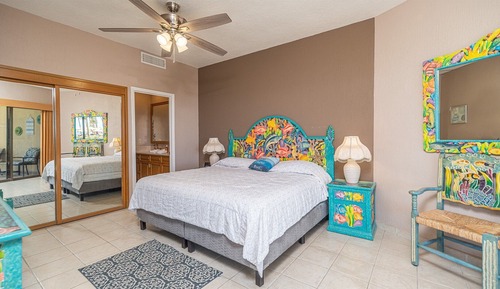 Apartamento, varias camas, balcón, vistas al mar (106)