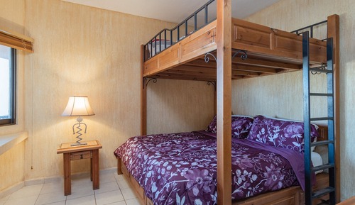 Apartamento, varias camas, balcón, vistas al mar (303)