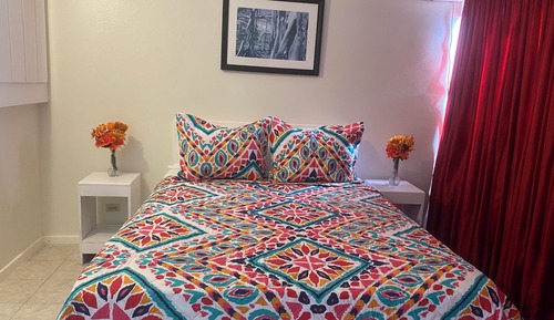 Habitación básica, vistas al patio