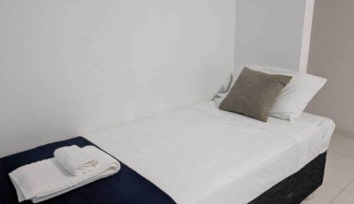 Habitación triple, varias camas, balcón