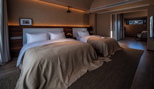 Suite básica, vistas a la montaña