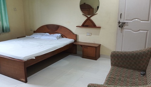 Habitación clásica con 1 cama doble o 2 individuales