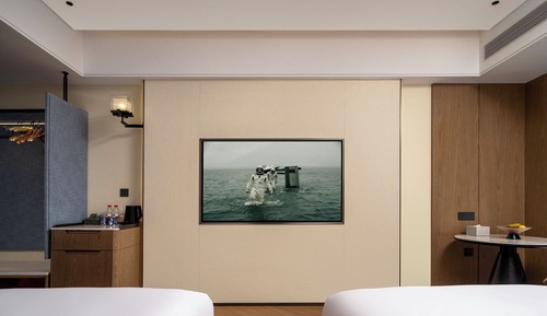 Habitación superior con 2 camas individuales, vistas a la ciudad