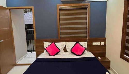 Habitación Deluxe con 1 cama doble o 2 individuales, vistas a la ciudad