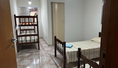 Habitación triple básica, vistas al jardín