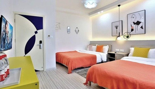 Habitación económica con 2 camas individuales