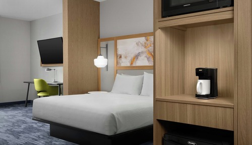 Suite, 1 cama de matrimonio grande con sofá cama