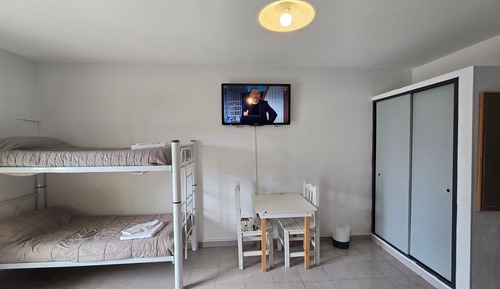 Habitación familiar, balcón, vistas a la ciudad