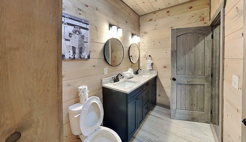 Estudio (2 Bedrooms)