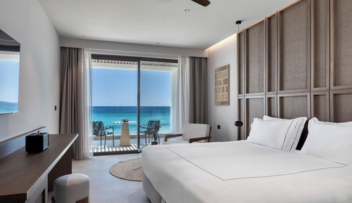 Superior Sea View Suite, Balcony