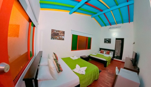 Habitación cuádruple estándar