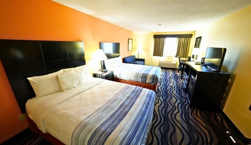 Suite, no fumadores (2 Queen Beds and Sofa Bed)