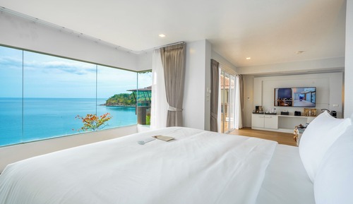 Habitación ejecutiva con 1 cama doble o 2 individuales, balcón, vistas al mar