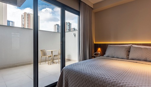 Estudio superior, vistas a la ciudad