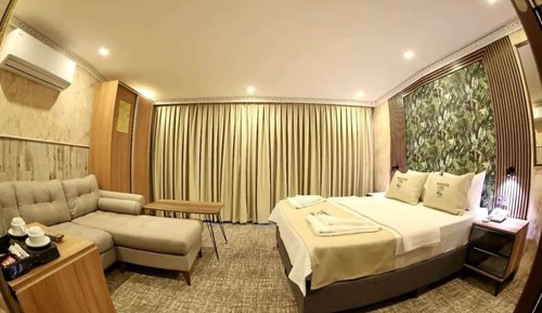 Apartamento, varias camas, balcón