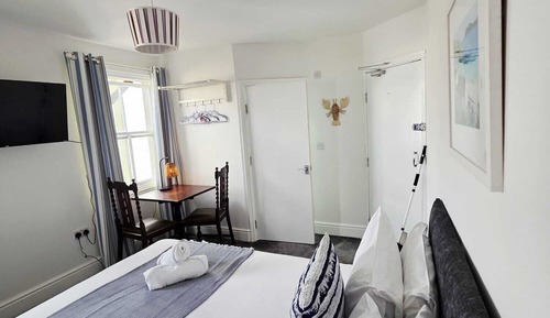 Habitación básica doble, baño privado