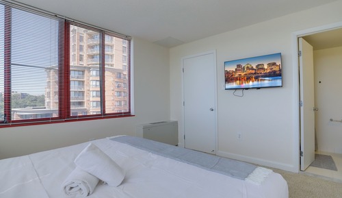 Apartamento Confort, 2 habitaciones, balcón, vistas al parque