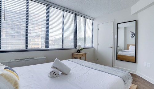 Apartamento Confort, 1 habitación, balcón, vistas al parque