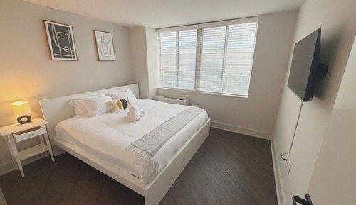 Apartamento Confort, 2 habitaciones, balcón, vistas al parque