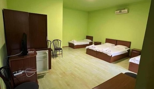 Quadruple Room  (Non-Refundable)