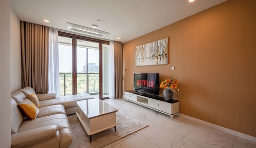 Apartamento Gallery, 3 habitaciones, balcón, vistas a la ciudad