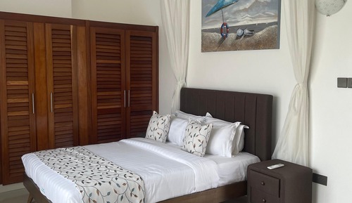 Apartamento, vistas al jardín