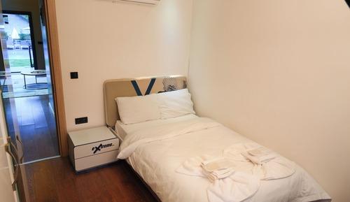 Muhafazakar Avangard Villa