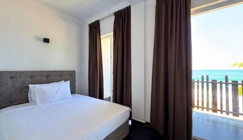Habitación Deluxe doble, balcón, vistas al mar