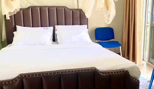 Habitación exclusiva con 2 camas individuales