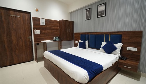 Habitación Deluxe doble, 1 cama doble, no fumadores, Aire acondicionado