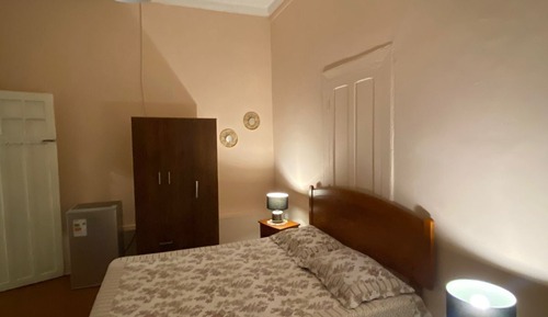 Habitación Deluxe con 1 cama doble o 2 individuales, frigorífico