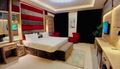Suite estudio económica