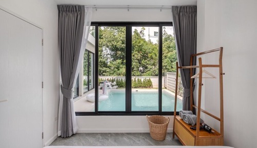 Casa, piscina privada, vistas al parque