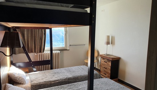 Habitación familiar, vistas a la montaña